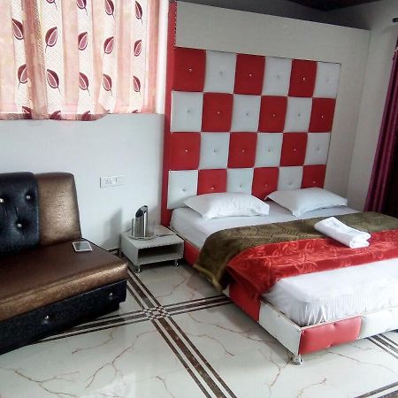 Hotel Dalhousie Hills Екстериор снимка