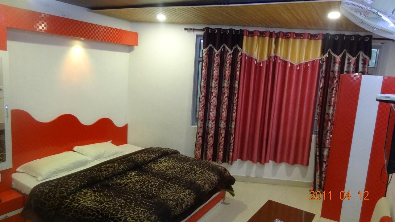 Hotel Dalhousie Hills Екстериор снимка