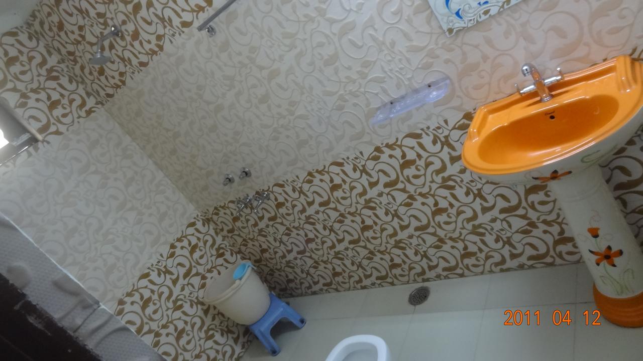 Hotel Dalhousie Hills Екстериор снимка